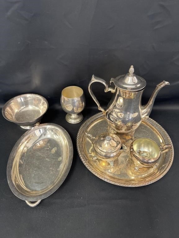 ONLINE AUCTION: COLLECTIBLES, ANTIQUES, JEWELRY