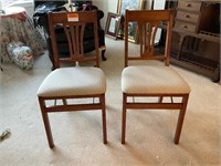 PAIR OF WOODEN FOLDING CHAIRS