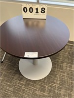 Round Table With Metal Base 30"