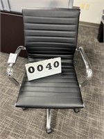 Executive Mid Black Leather Chair W Chrome Frame