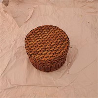 Wooden Round Box with Weave Pattern Top
