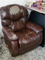 LAZYBOY ROCKER RECLINER CHAIR as-is / NO SHIPPING