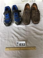 2 PR OF SHOES, BLUE SIZE 11 1/2, BROWN SIZE 12