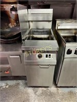Frymaster 40lbs Gas Deep Fryer