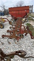 8 Row Cultivator 3-Point Mount, 30 Inch Spacing