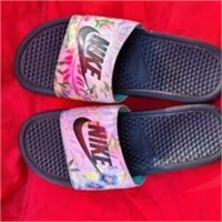 Nike slide sandals