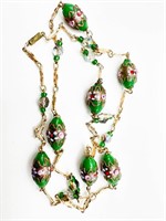 GREEN NECKLACE W DESIGN