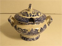 Staffordshire Blue Willow tureen