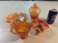 Vintage 4-piece orange glassware set.