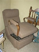 Brown upholstered lift chair (works)