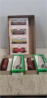 Tray Of 6 Assorted HO Scale Train Cars