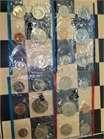 4 coin sets 1979 80 and 81