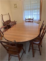 Dining table and 6 chairs, 69” long with leaves