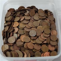 CONTAINER OF 2000-3000 CANADIAN PENNIES