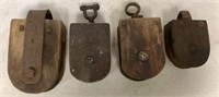 lot of 4 Pulleys