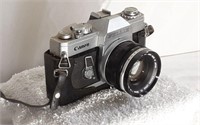 Vintage Canon Pellix QL 35mm SLR Camera