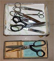 Lot of Sewing Scissors & Pinking Shears
