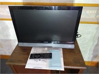Vizio 22" TV -Computer monitor model 220va