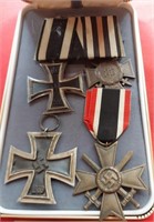 F - LOT OF 4 VINTAGE WWII GERMAN MILITARY MEDALS