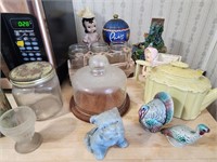 Novelty items , Hall teapot, Paris jar