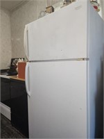 Frigidaire refrigerator.   On and working.