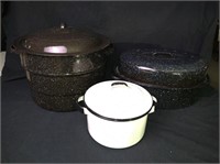 2 enamel stock pots, and roaster