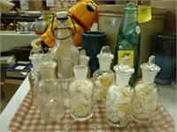 Tray lot of various old bottles.