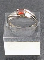 Sterling Silver & Garnet Ring Size 7