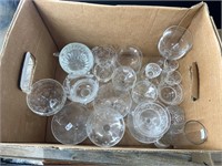 Box with etched crystal and glass drinking cups fo