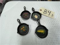 4 pcs-Decorative Mini Cast Iron Skillets