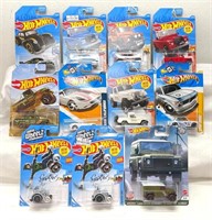 Eleven Hot Wheels Jeeps Land Rovers more MOC