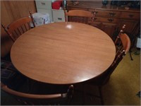 Table and chairs with two leaf