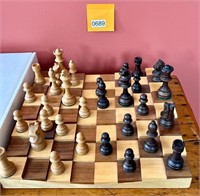 3-D Chess Board & Pieces