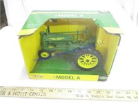 JD "A: TRACTOR