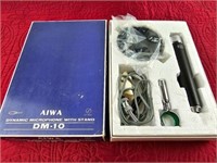 NICE VINTAGE AIWA MICROPHONE DM-10