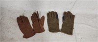 Two pair of Military gloves.