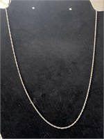 Vintage 14k gold ladies necklace