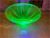 Fenton Green Stretched Art Glass Vaseline Bowl