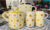 Vintage Midcentury Modern Yellow Daisy Tea pot set