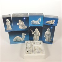 Avon Nativity Figurines