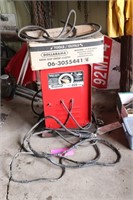 Lincoln 225 welder,  with new cables (in box),