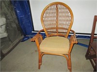 wicker casual chair