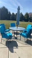 Round glass top pool/patio table