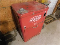OLD COCA -COLA  BOTTLE DRINK MACHINE