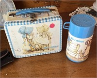 Holly Hobbie Lunch Box With Thermos (Living Room)