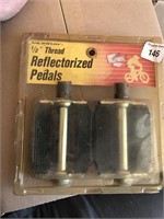1/2' Thread Reflectorized Pedals