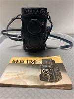 Yashica Mat-124G Camera, 229266 w/ Booklet
