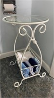 Metal end table with hand towels