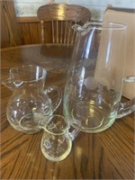 3 rose patterned pitchers, assorted glasses