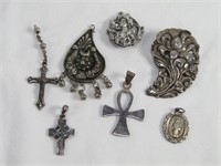 TRAY: STERLING & OTHER PENDANTS ETC.